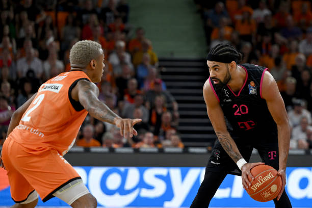 显得有些力 显得有些力