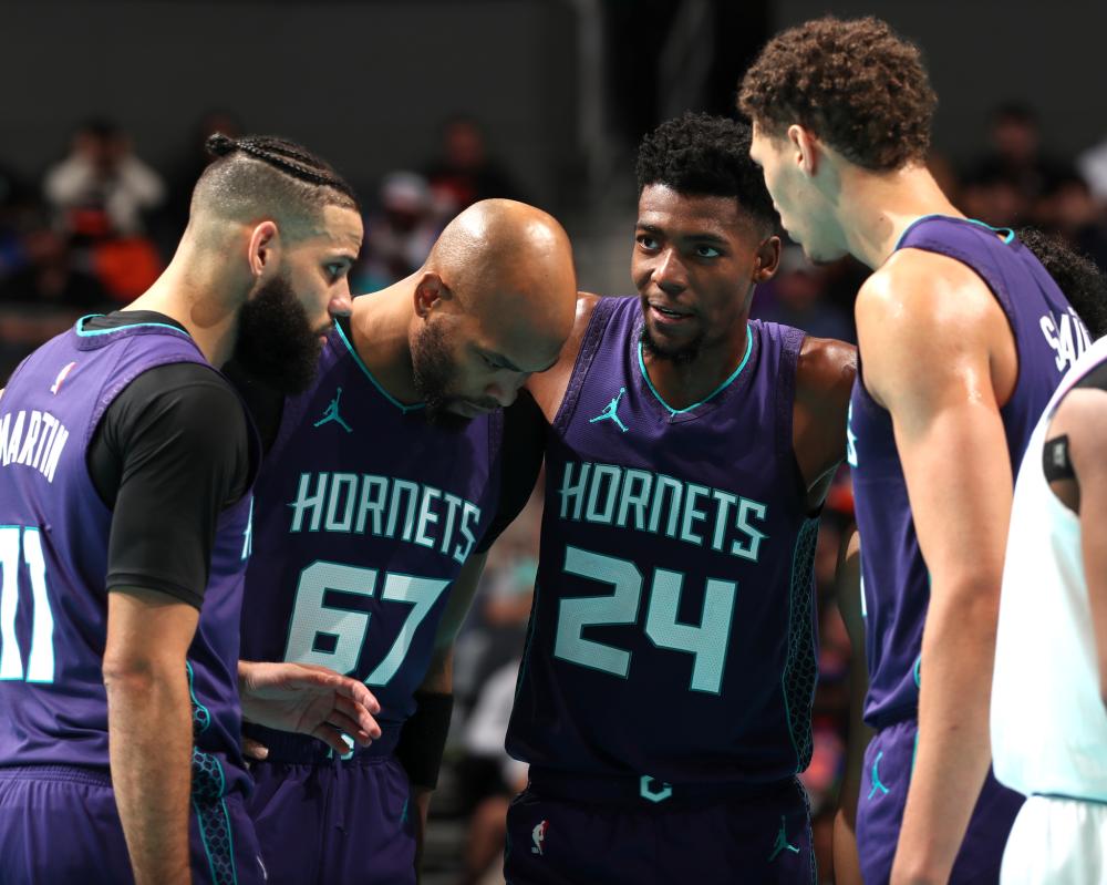 帆船运动一 帆船运动一